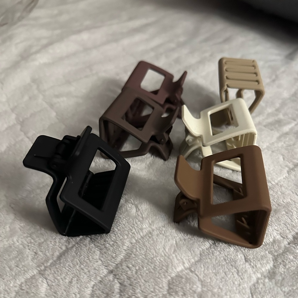 6PCS Matte Hair Claw, Rectangular Small Clip For Thin/medium Thick Hair - Picture 2 of 6